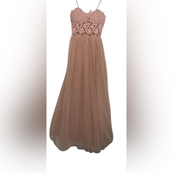 Club L London Dresses & Skirts - GREAT PROM DRESS. NWT Club L dress with lace bodice and tulle underlay size 8
